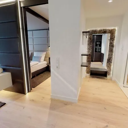 White Pearl 2.08 Apartment